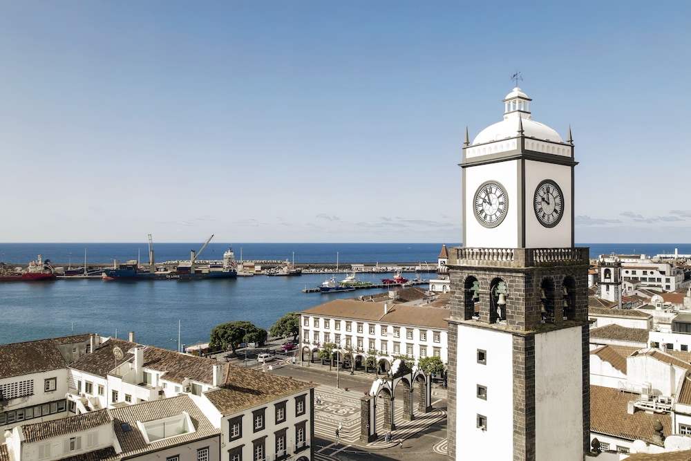 Casa da Galeria - Azores Art of Hosting 34/42