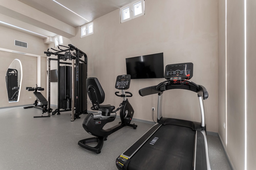 Majo Suites 37/60