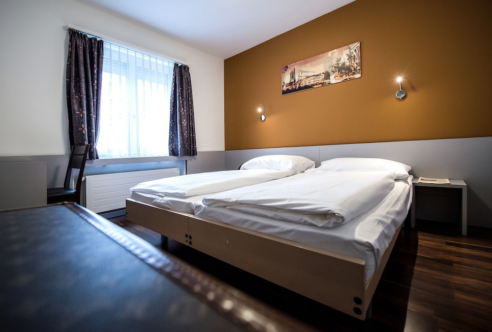 Alexander Guesthouse 12/54