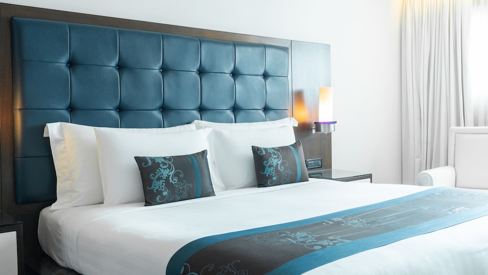 Night Hotel Bangkok (formerly Dream Hotel Bangkok) 34/81