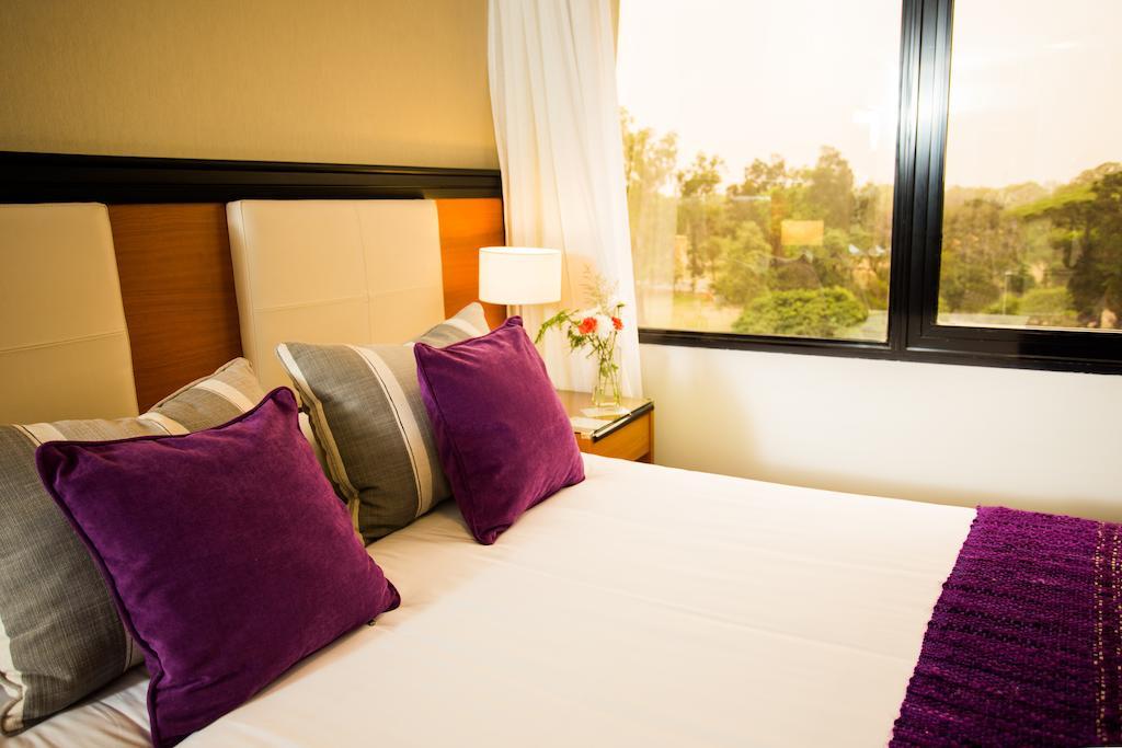 GARDEN PARK SUITES & EVENTOS 16/23