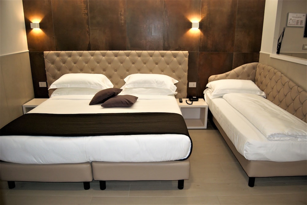 Hotel Cavour 20/49