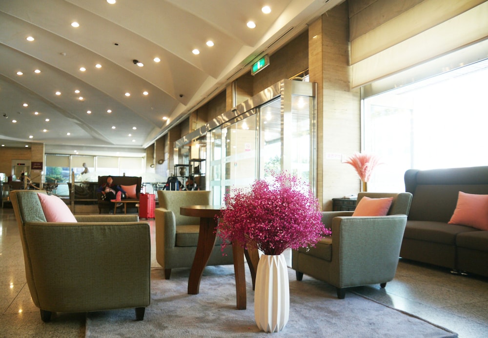 Pearl Hotel Jeju 53/63