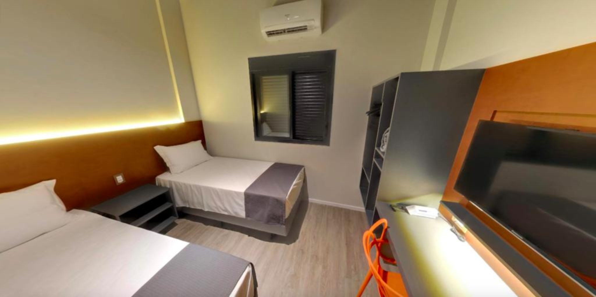 Standard, Twin Beds