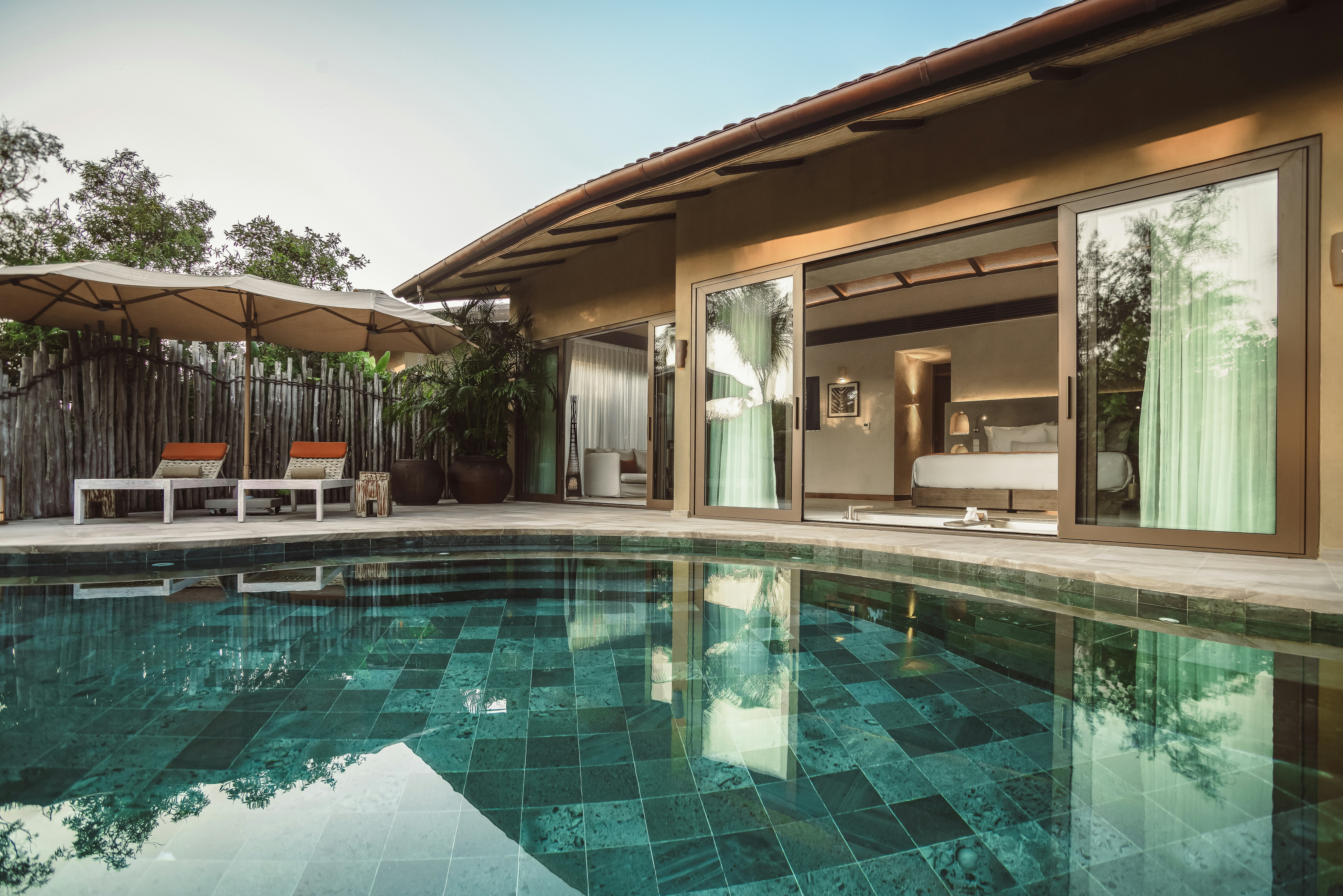 Namia River Retreat 5/50