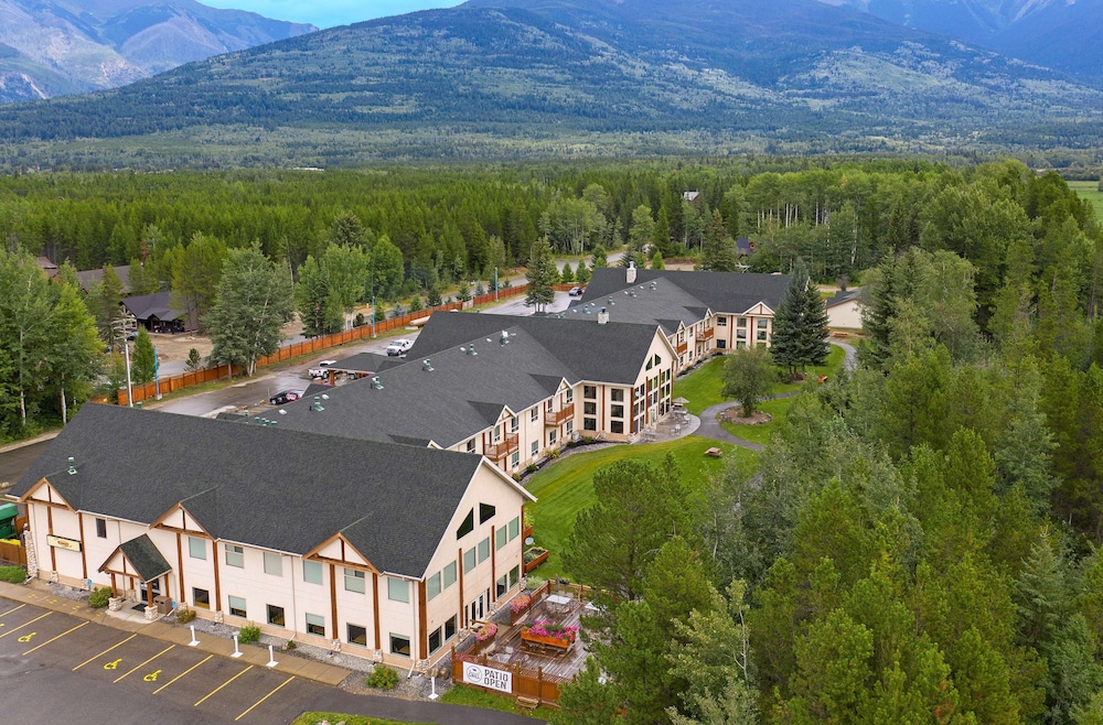 Best Western Plus Valemount Inn & Suites 8/65