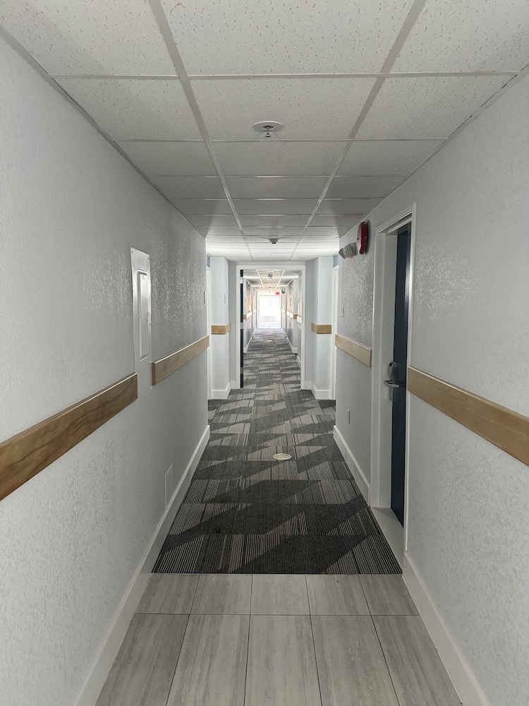Motel6 East Syracuse, NY - Airport 55/59