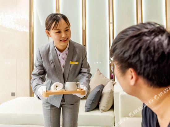 Lavande Hotel (Tianjin Xiaobailou Metro Station, Wudadao) 10/30