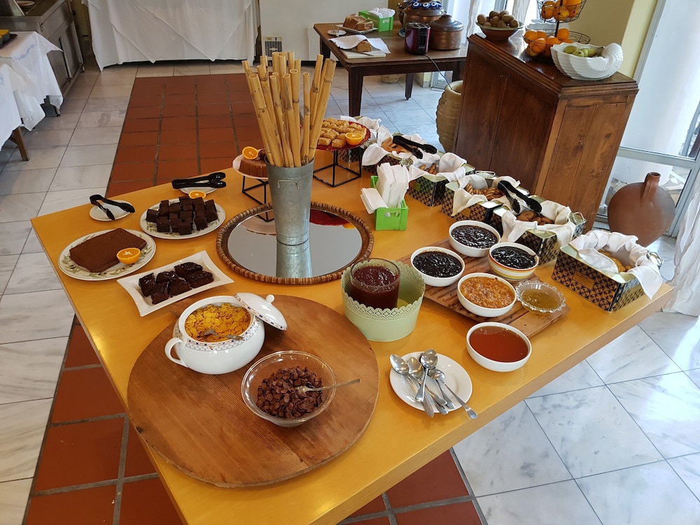 Loriet Hotel 175/191