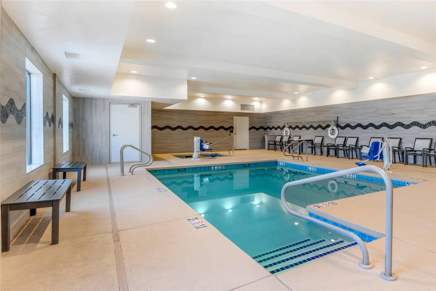 Comfort Suites Las Cruces I - 25 North 8/18