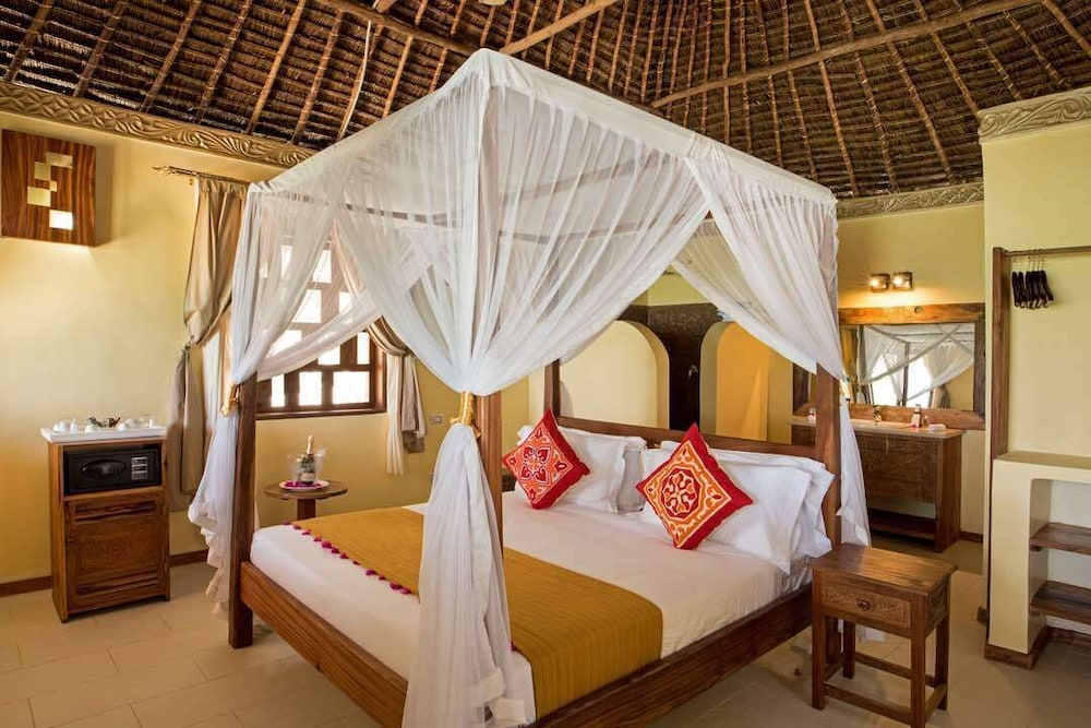 STANDARD, DOUBLE BED, OCEAN VIEW