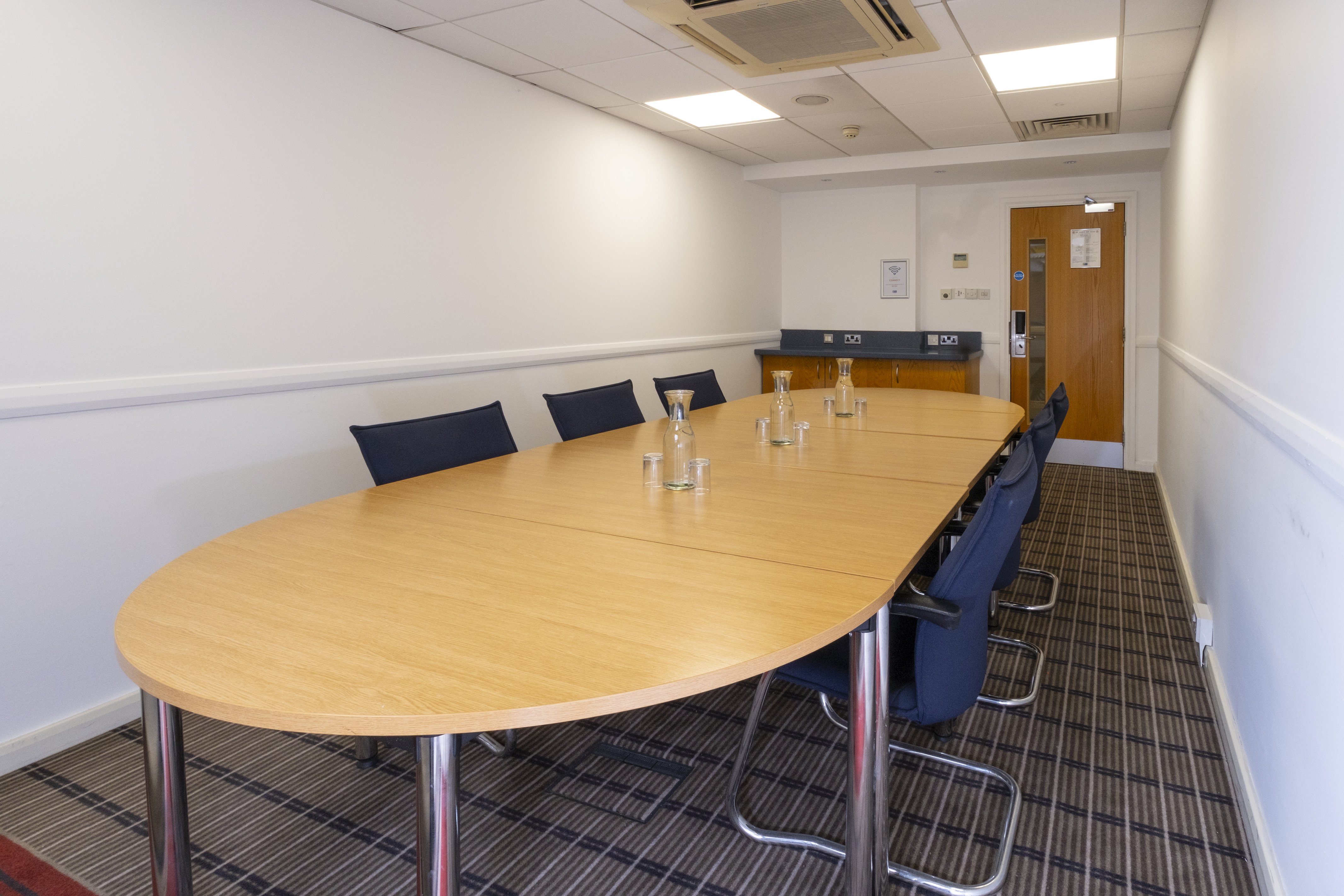 Holiday Inn Express Droitwich Spa 35/45
