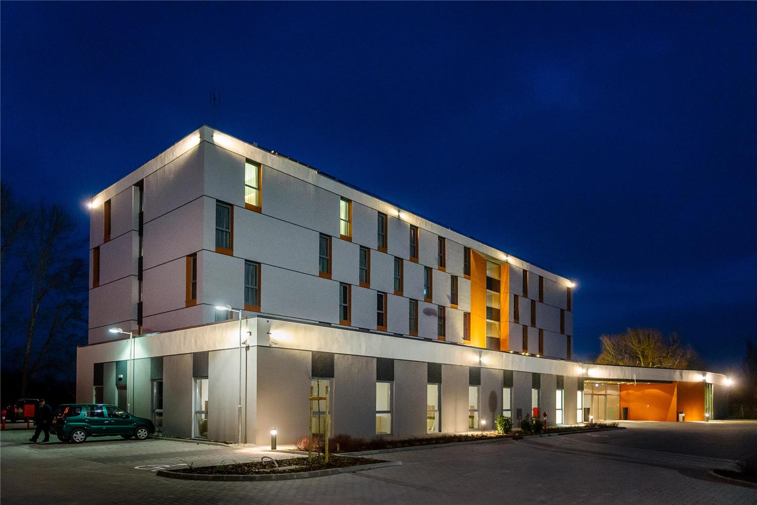 Best Western Plus Lakeside Hotel 8/58