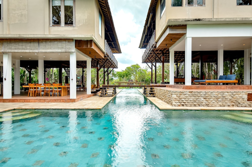 Villa Atas Awan 45/50