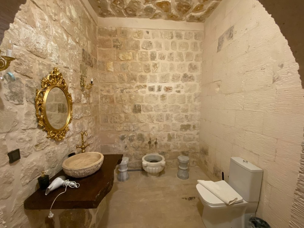 Antik Han Hotel 32/41