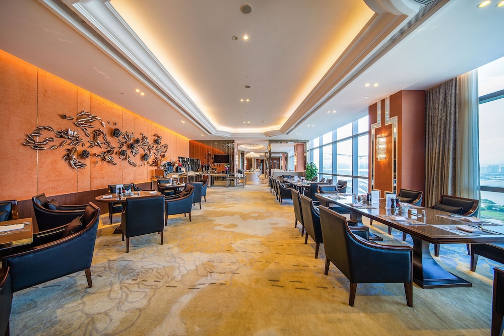 Fuzhou Jeurong Hotel 42/72