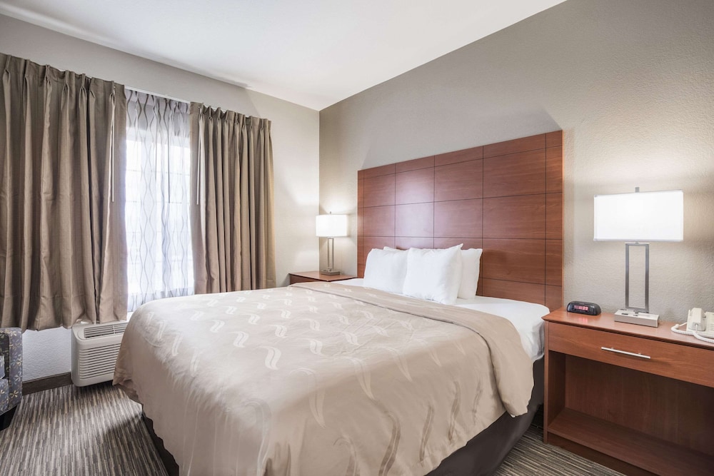 Quality Inn & Suites Lodi I-90 16/39