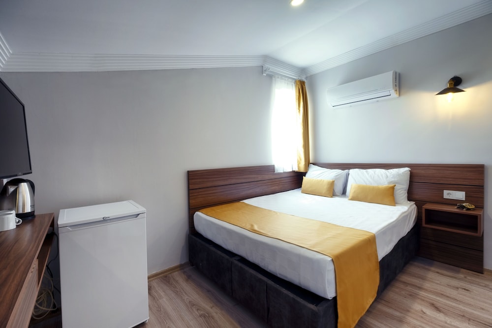 Terra Rossa Suites 19/44