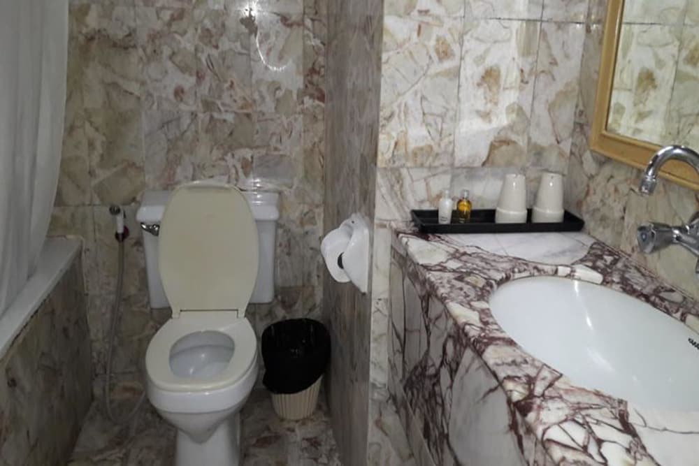 Garden Paradise Hotel & Serviced Apartment 17/45