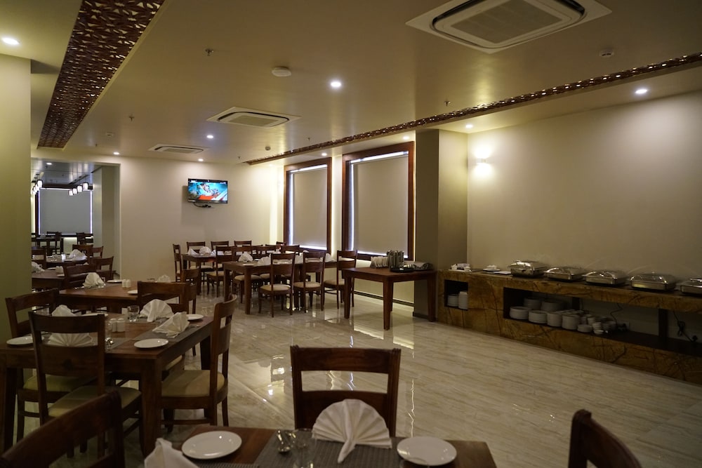 Hotel Jaipur Central 15/21