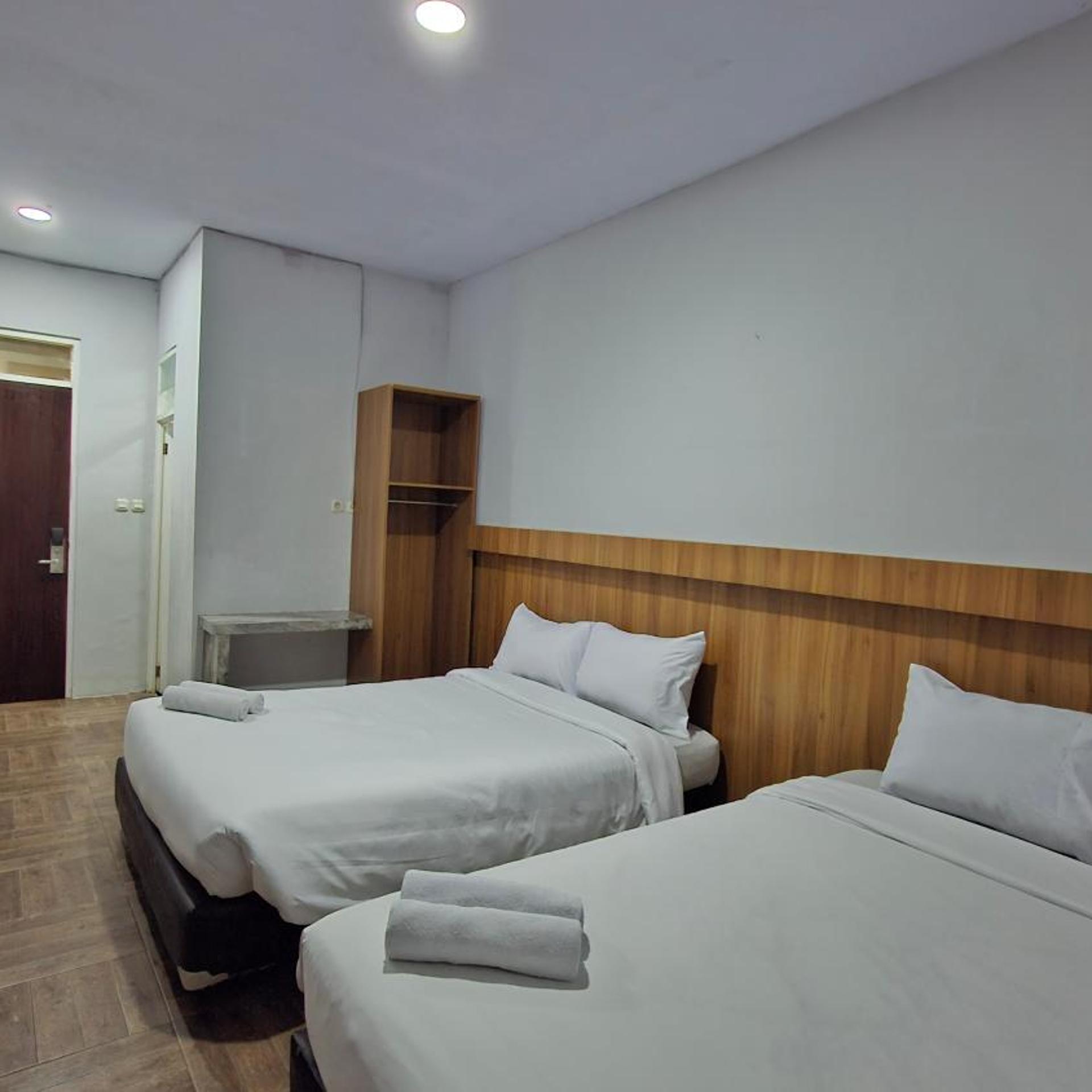 غرفة عائلية، Bwalk Hotel Malang 2/8