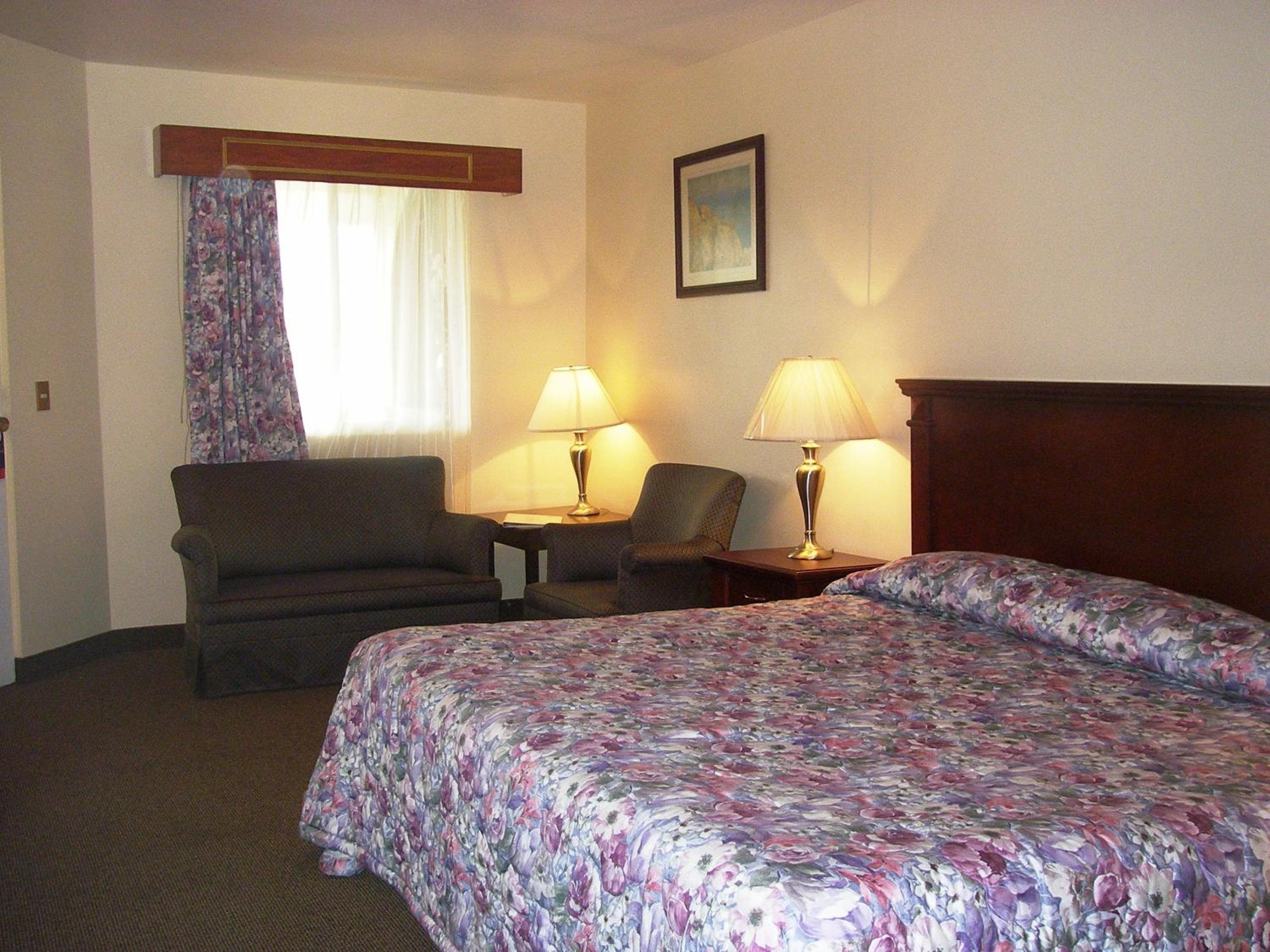 جناح جونيور، Hotel Real de Minas San Luis Potosi 2/6