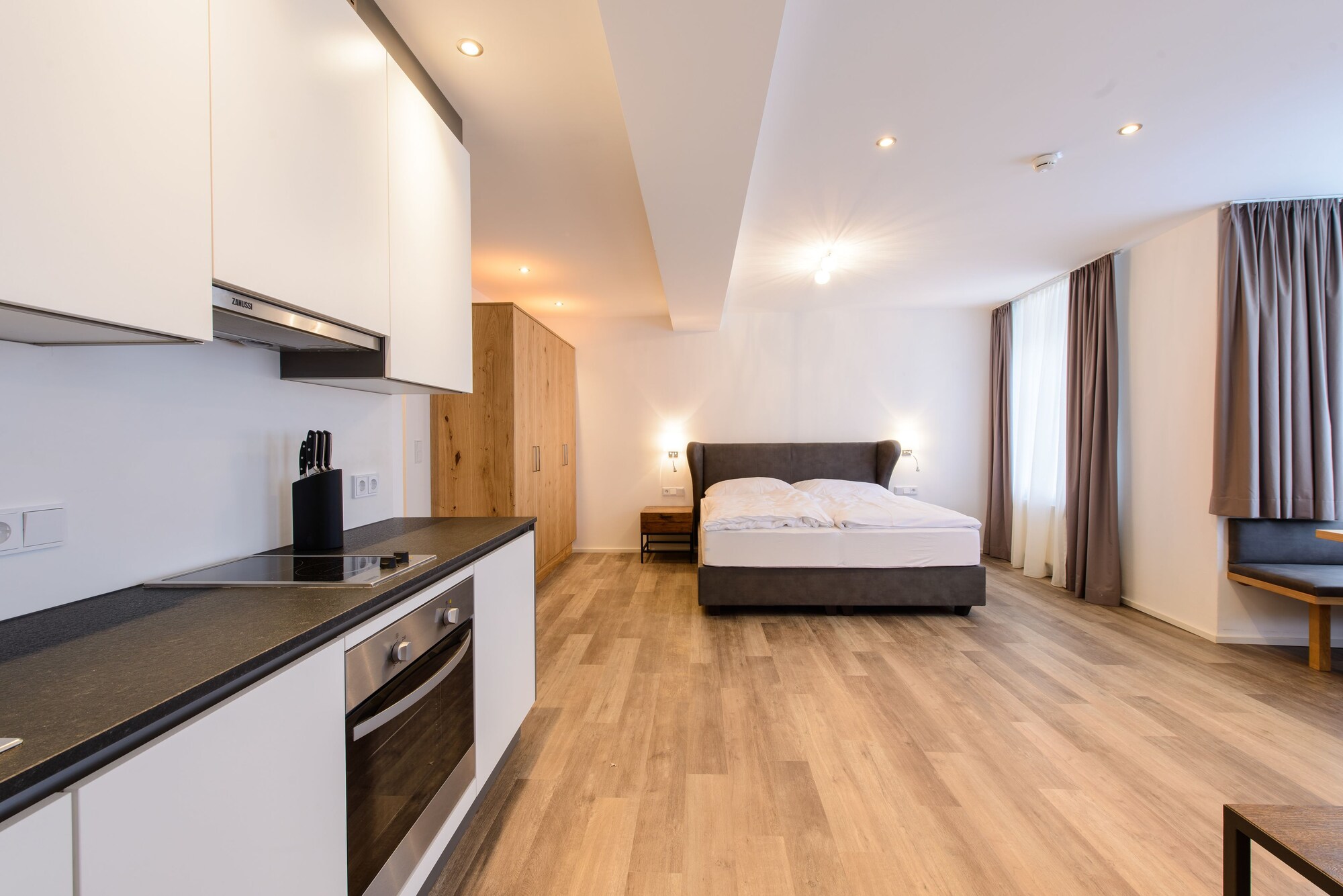 Design, Suite, 2 Queen Beds, Sofa