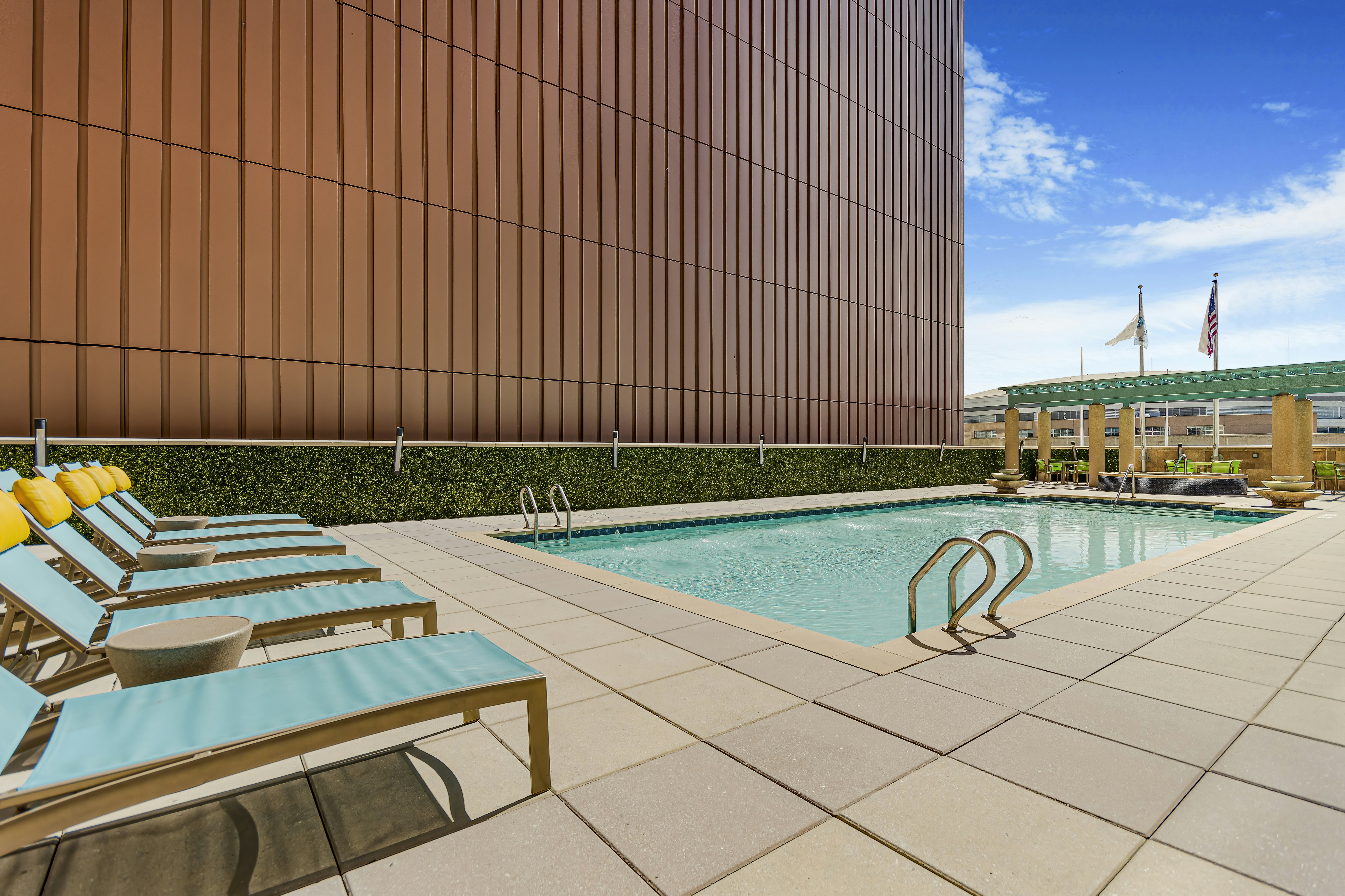 Embassy Suites by Hilton Houston Downtown 30/71