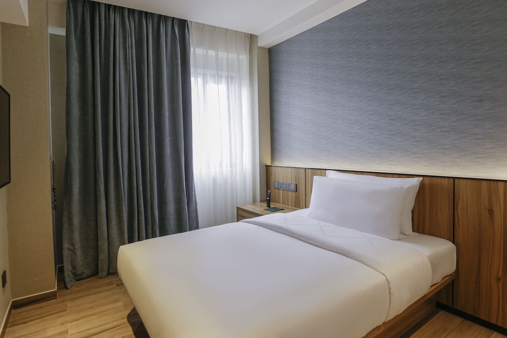 Hotel Casiana & Events Center 28/48