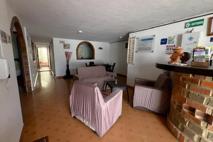 Anhyali Hospedaje 12/18