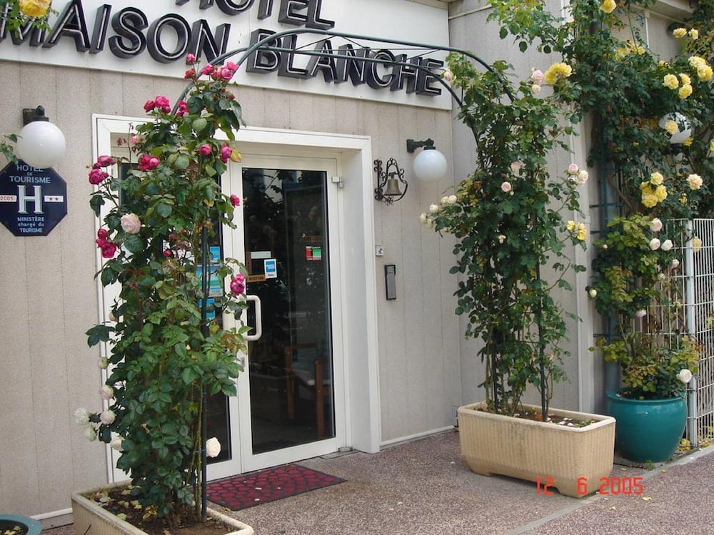Hôtel Restaurant Maison Blanche 3/58