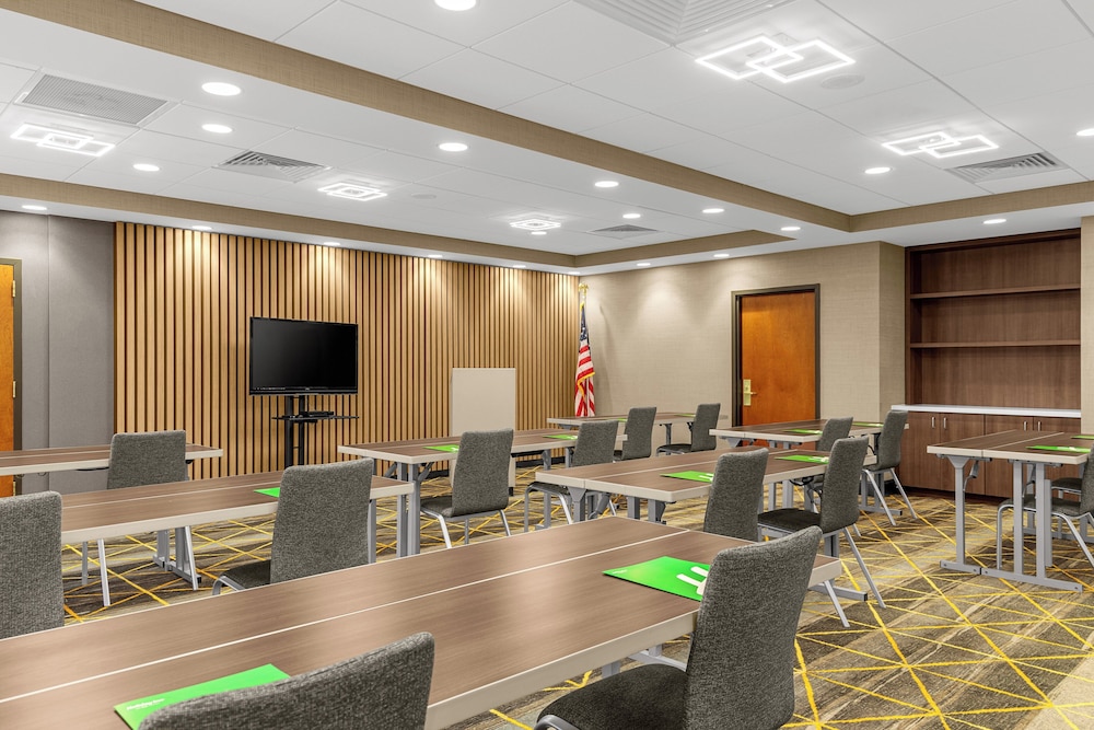 Holiday Inn Cleveland 51/60