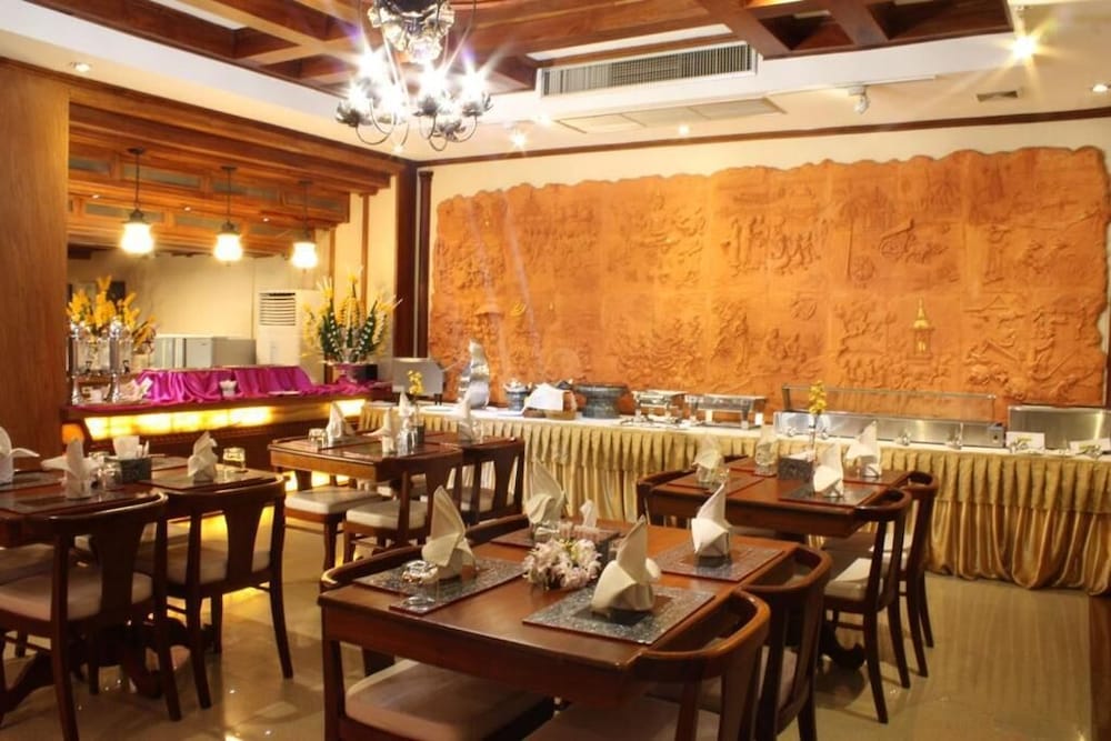 CHANTHAPANYA HOTEL 36/44