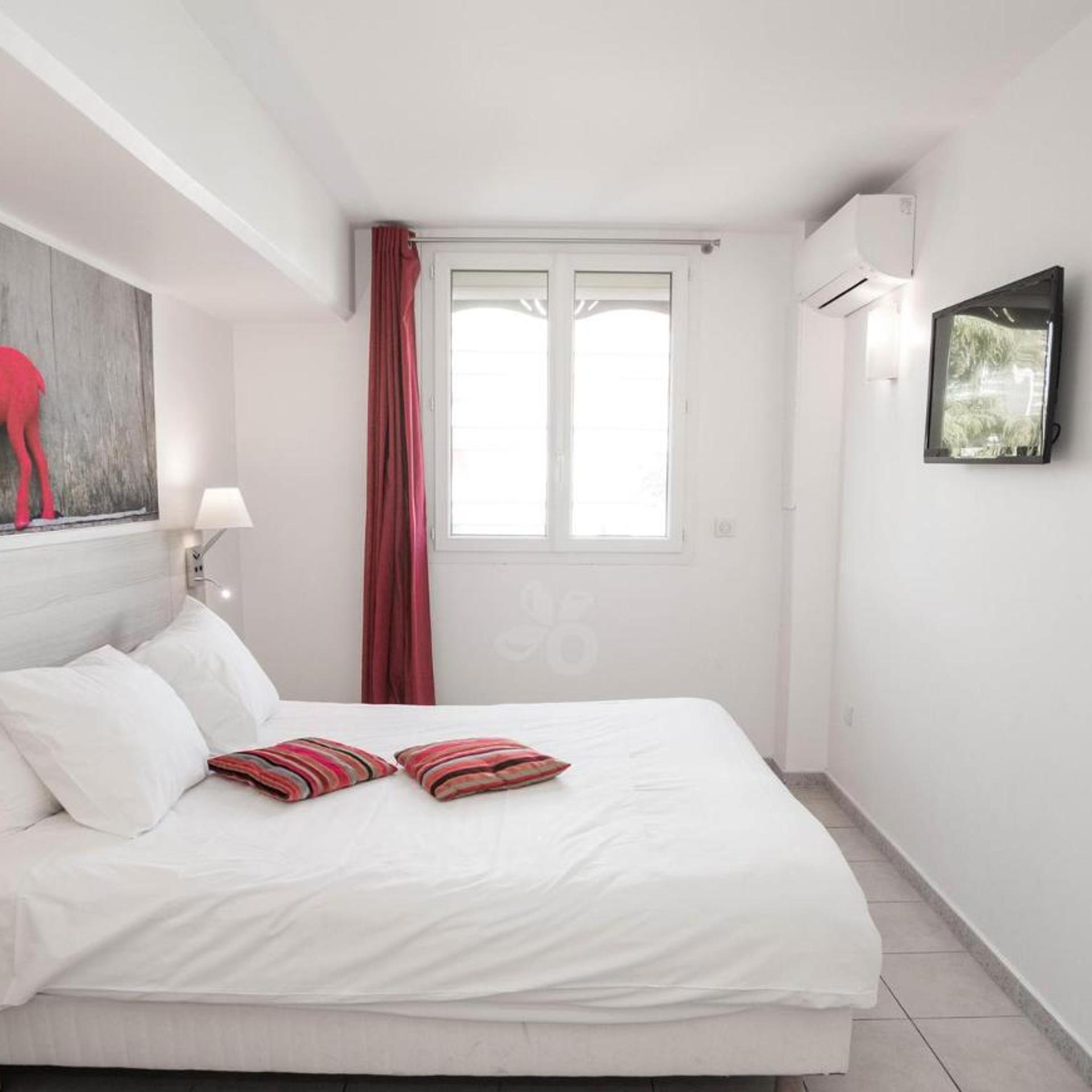 شقة بغرفتي نوم