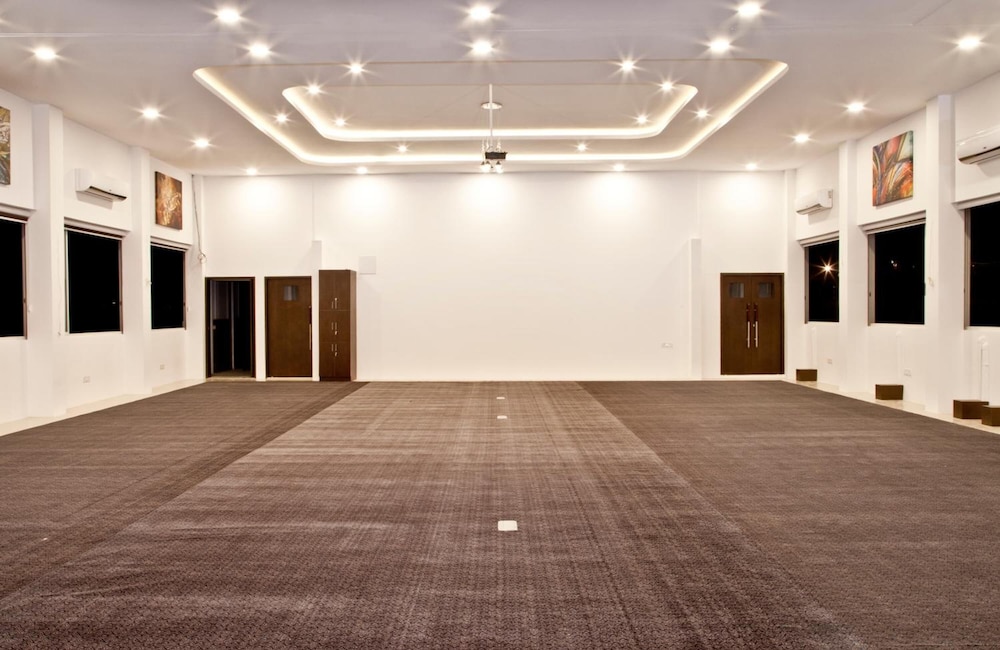 Octave Hotel Spa Sarjapura Road 36/38
