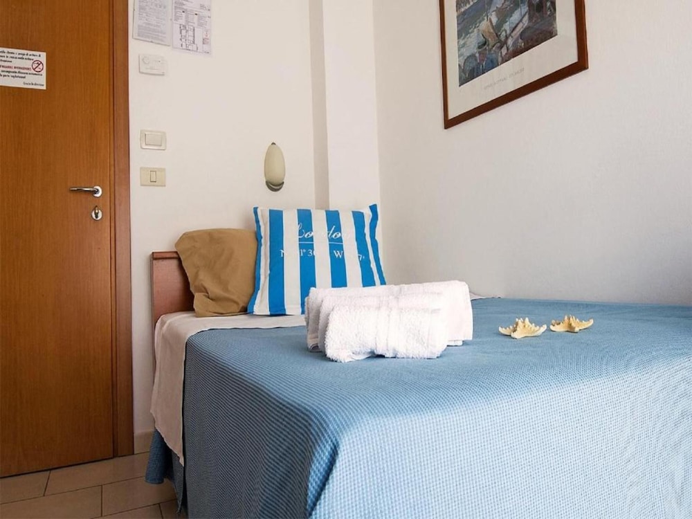 Hotel Taormina 9/25