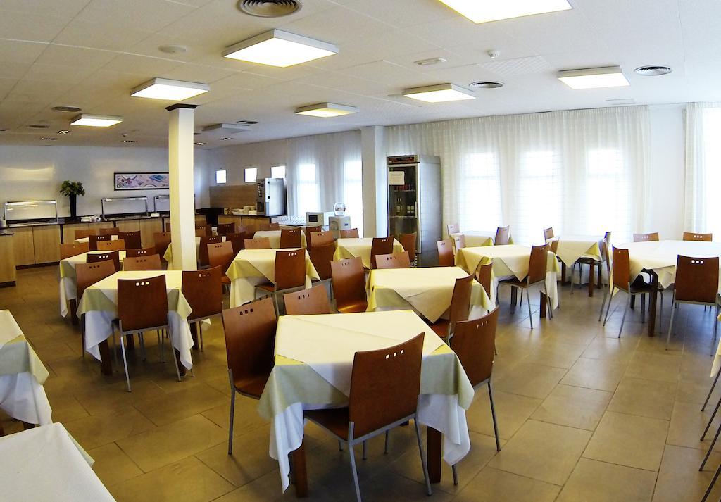 Playa Grande Hotel 30/35