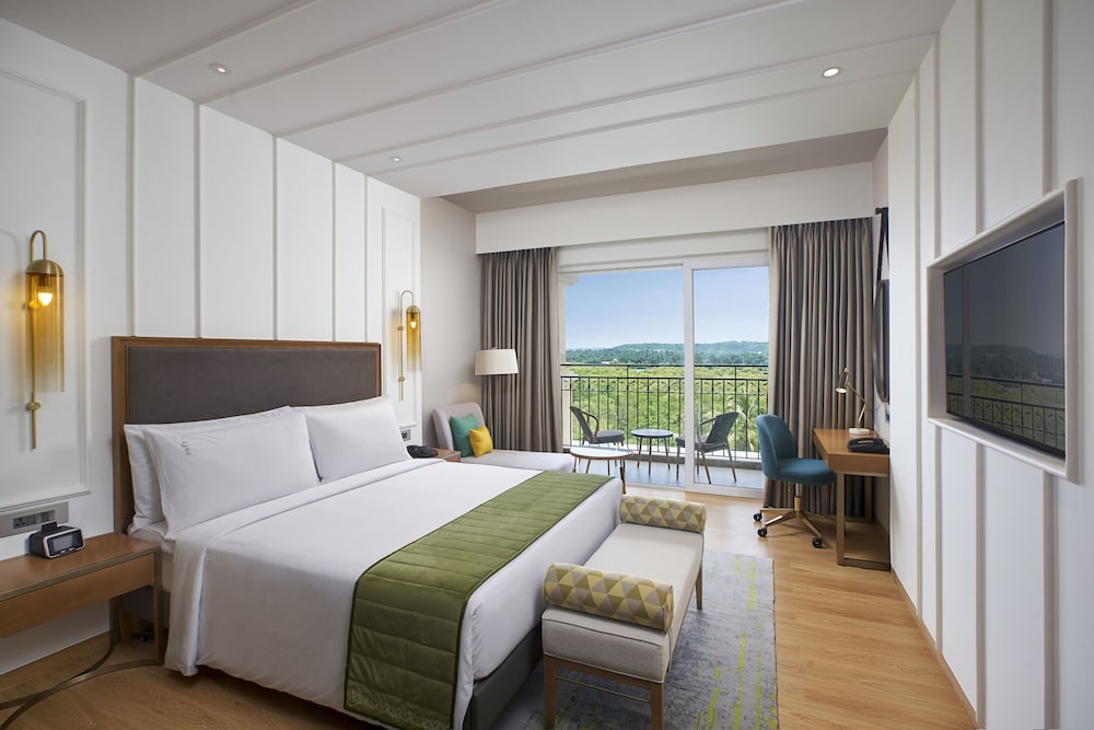 Holiday Inn Goa Candolim 26/75