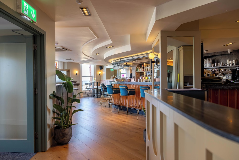 The Salty Dog Hotel & Bistro 11/71