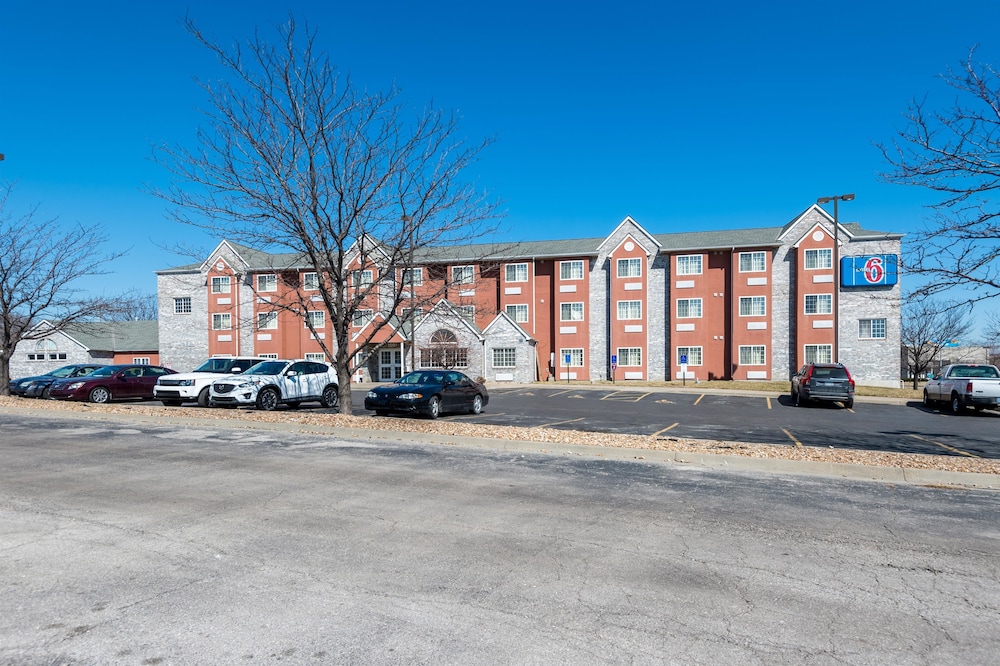 Motel6 Olathe, KS in OLATHE - KS