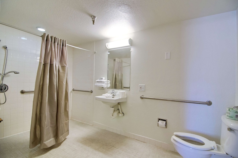 Motel6 Twentynine Palms, CA 43/43