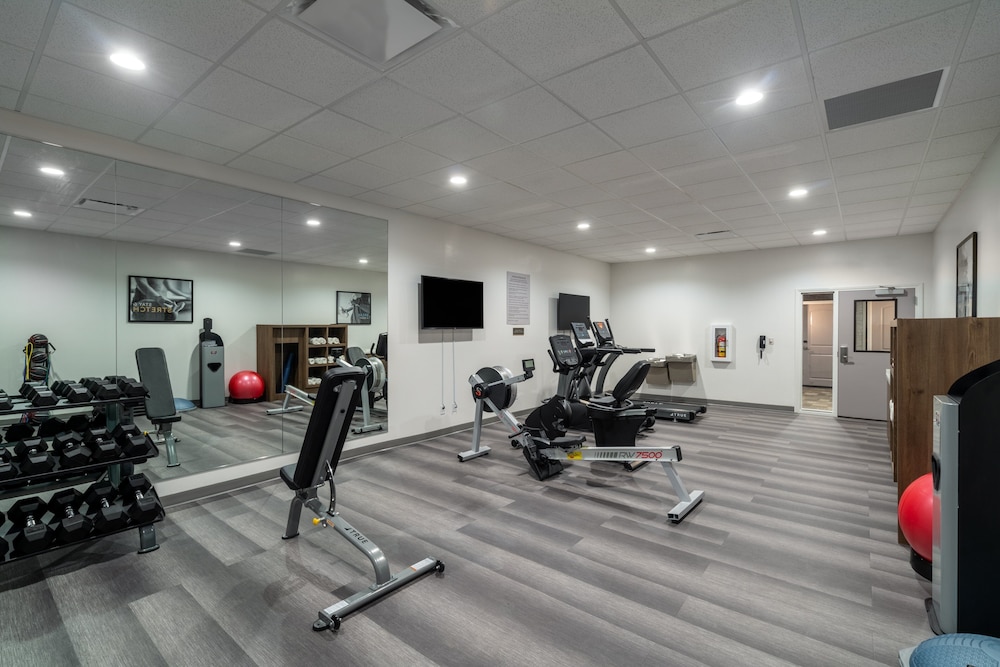 Staybridge Suites Flowood 33/61