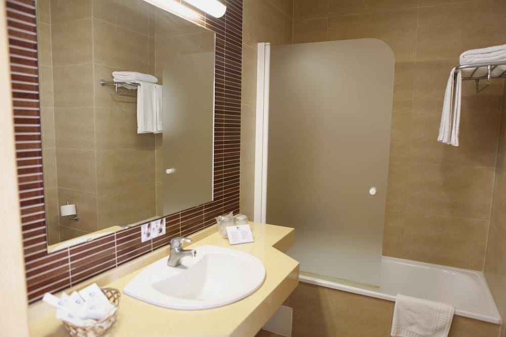 Adiafa Hotel 12/45