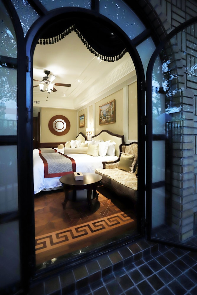Heng Shan Moller Villa Hotel 13/50