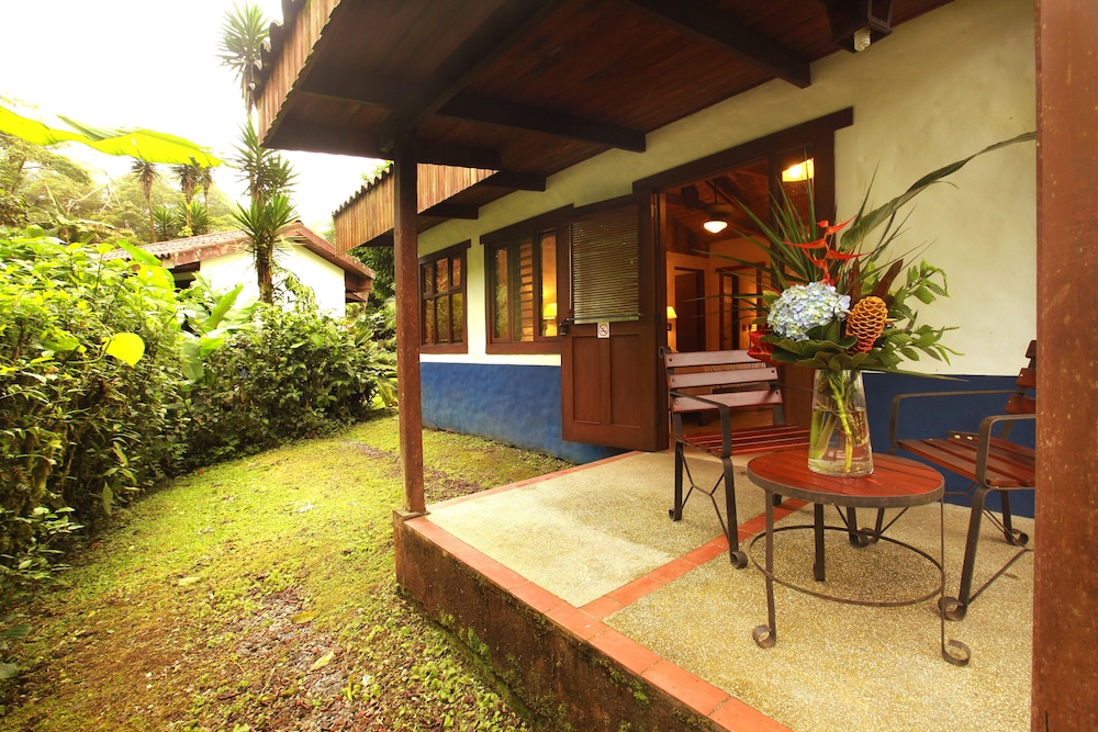 Villa Blanca Cloud Forest Resort and Nature Reserve 8/73