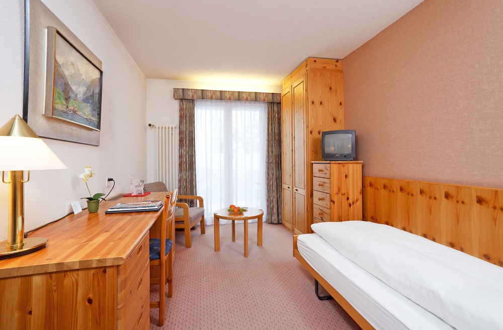 Hotel Sport Klosters 37/44