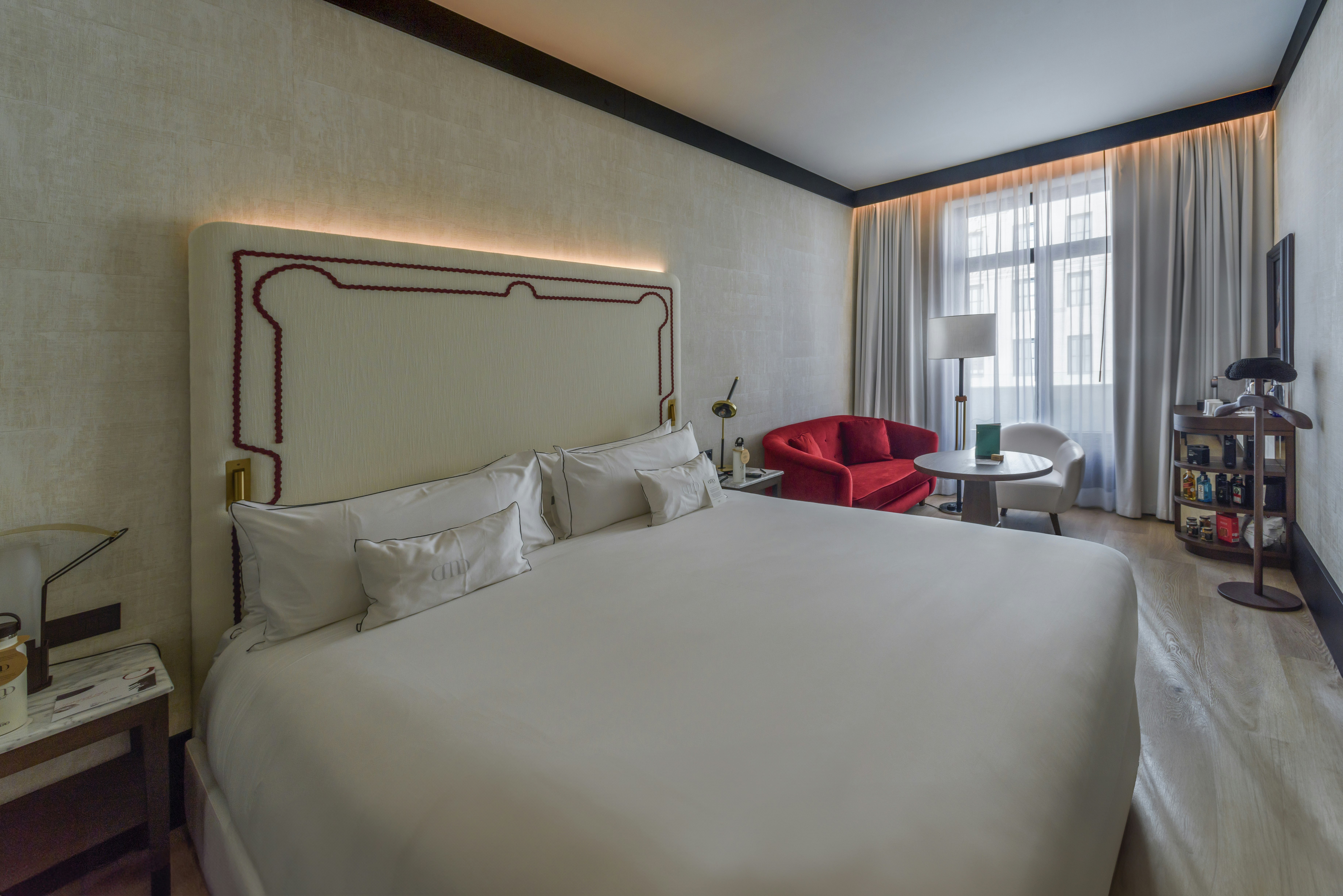 Hotel Montera Madrid, Curio Collection by Hilton 5/50