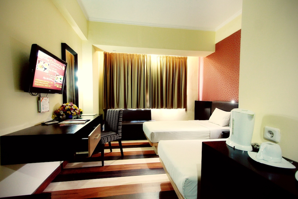 Pandanaran Hotel Semarang 27/60
