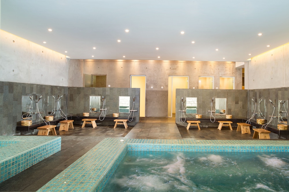 RESINDA HOTEL KARAWANG, MANAGED BY PADMA HOTELS 27/67