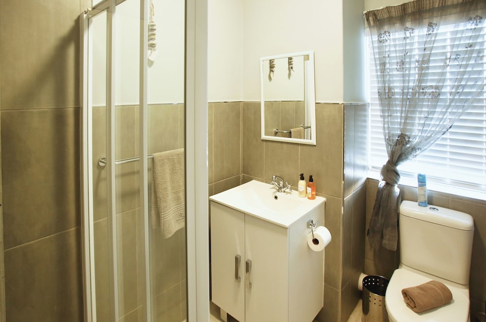 4 Bella Casa Self Catering 47/50